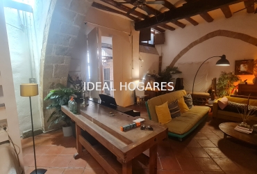 Local comercial-Local comercial-SE VENDE LOCAL-VIVIENDA EN EL BORN CON A 11