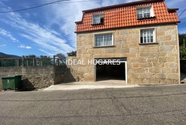 Vivienda-Casa-ESPECTACULAR CHALET CON JARDÍN Y PISCINA 19