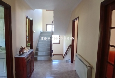 Vivienda-Casa-CHALET CON TERRENO Y GRAN POTENCIAL EN E 18