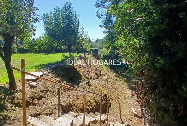 Vivienda-Casa-CHALET CON TERRENO Y GRAN POTENCIAL EN E 44