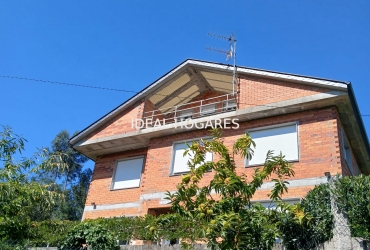 Vivienda-Casa-CHALET CON TERRENO Y GRAN POTENCIAL EN E 3