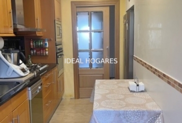 Vivienda-Piso-AMPLIO Y LUMINOSO PISO CON ASCENSOR EN A 14