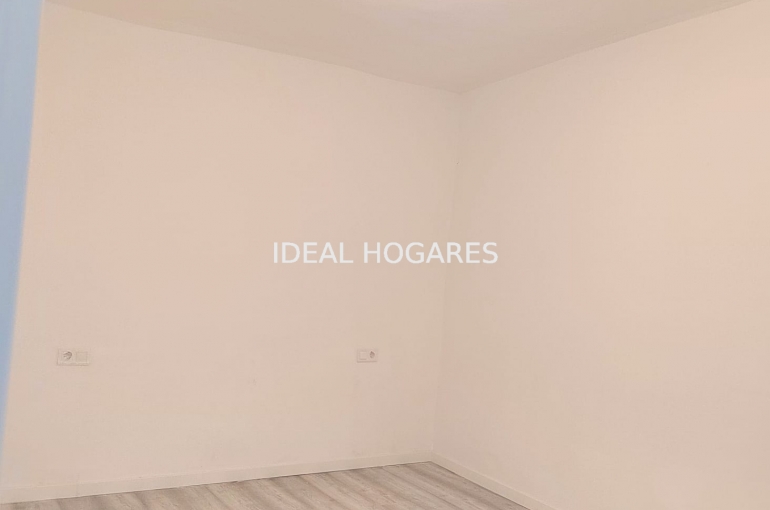 Vivienda-Apartamento-Piso recién reformado en casco antiguo d 8