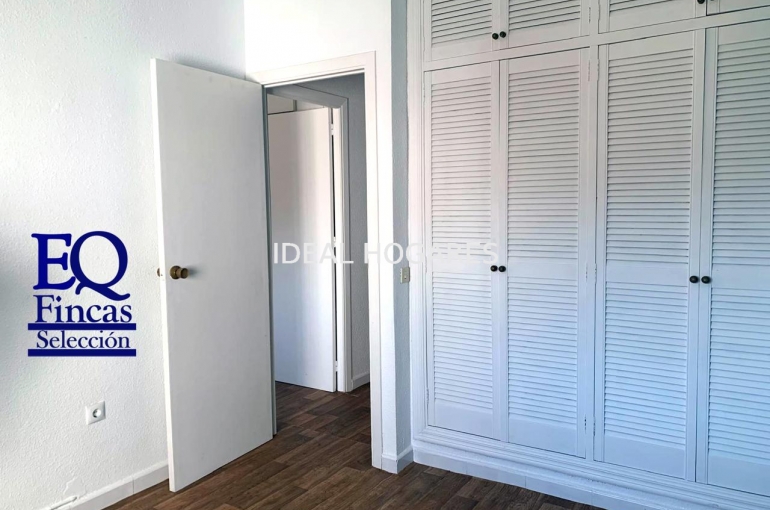 Vivienda-Casa Adosada-VENTA ADOSADO EN URBANIZACIÓN PRIVADA. B 19