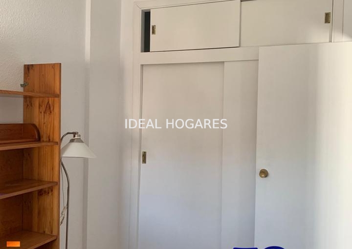 Vivienda-Casa Adosada-VENTA ADOSADO EN URBANIZACIÓN PRIVADA. B 25