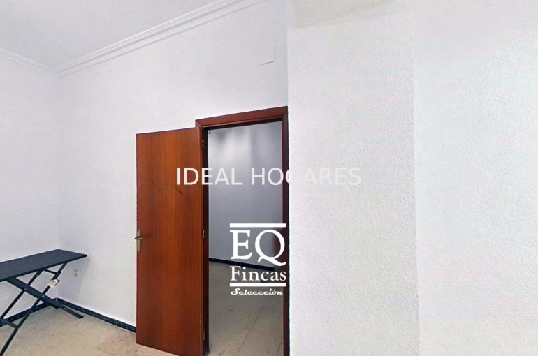 Vivienda-Casa-VENTA CASA PLANTA BAJA (LUX). HUELVA CEN 28