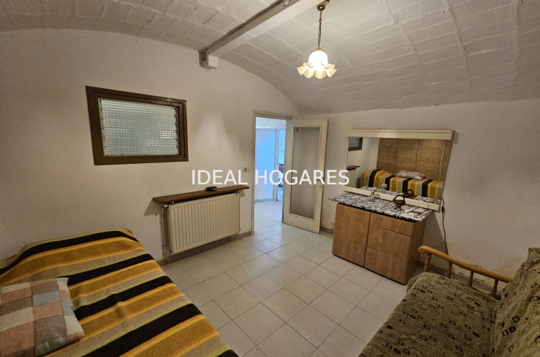 Vivienda-Casa Adosada-INVERSIÓN DE ALTO RENDIMIENTO EN EL CORA 33
