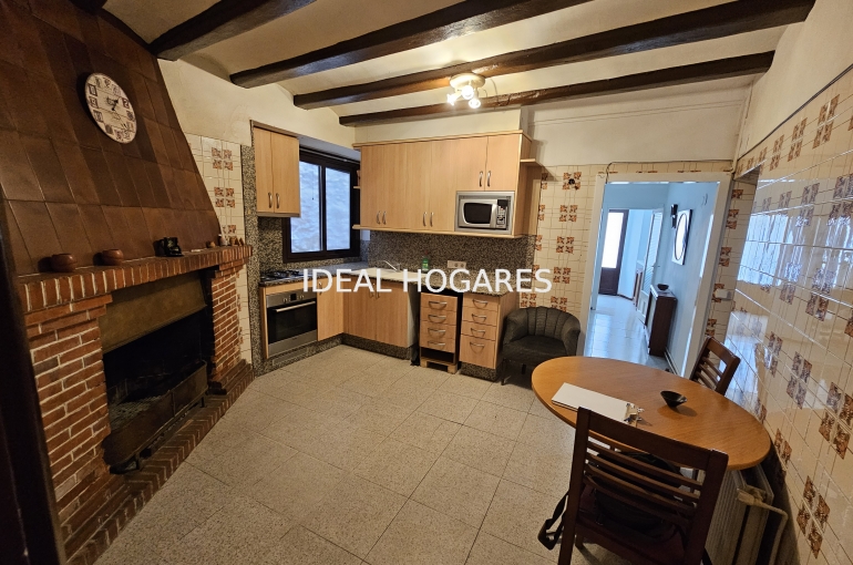 Vivienda-Casa Adosada-INVERSIÓN DE ALTO RENDIMIENTO EN EL CORA 35
