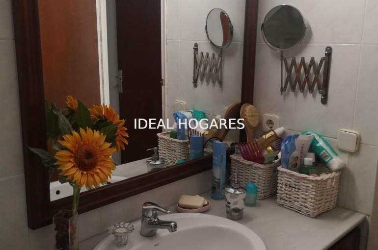 Vivienda-Piso-PISO ALQUILADO EN VENTA EN SAGRADA FAMIL 10