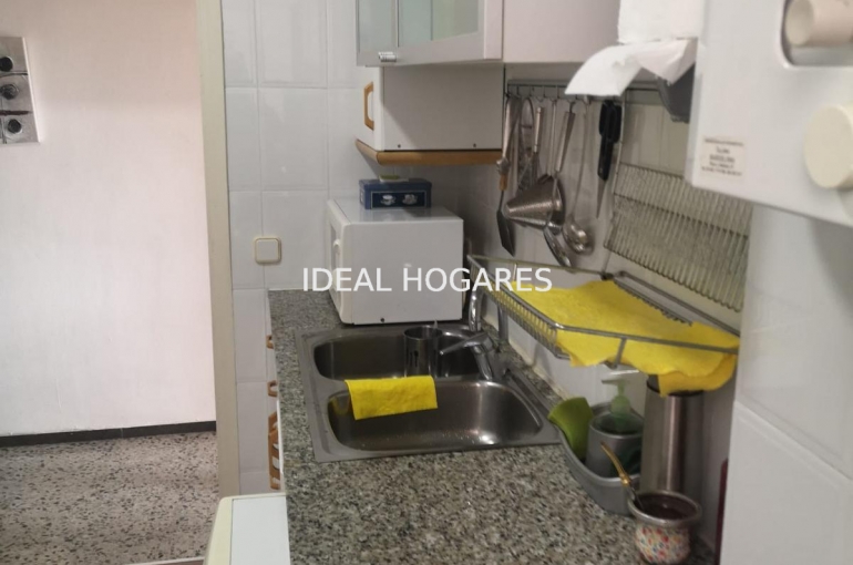 Vivienda-Piso-PISO ALQUILADO EN VENTA EN SAGRADA FAMIL 18