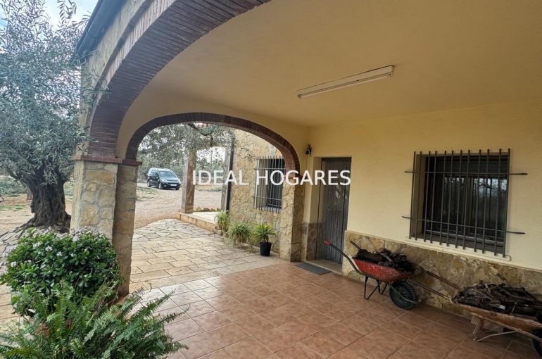 Vivienda-Casa-CHALET 6 HABITACIONES DUPLEX-TORTOSA JES 33