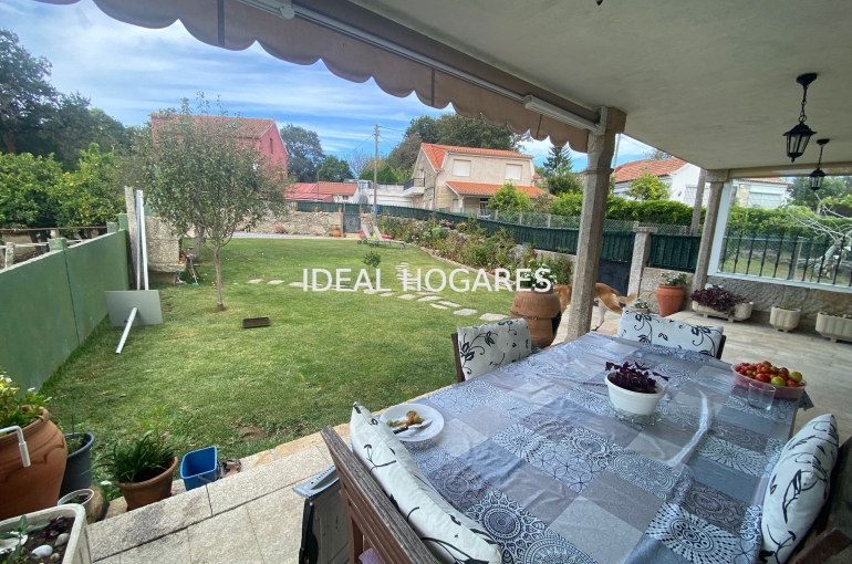 Vivienda-Casa-ESPECTACULAR CHALET CON JARDÍN Y PISCINA 4