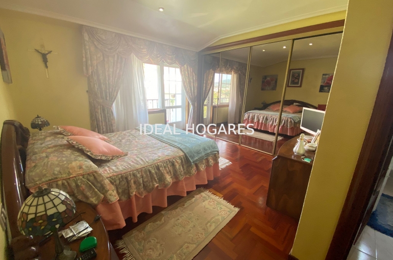 Vivienda-Casa-ESPECTACULAR CHALET CON JARDÍN Y PISCINA 15