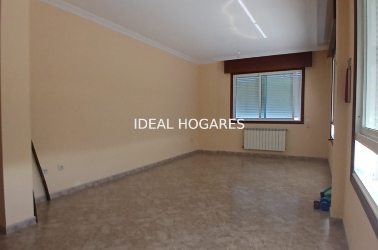 Vivienda-Casa-CHALET CON TERRENO Y GRAN POTENCIAL EN E 38