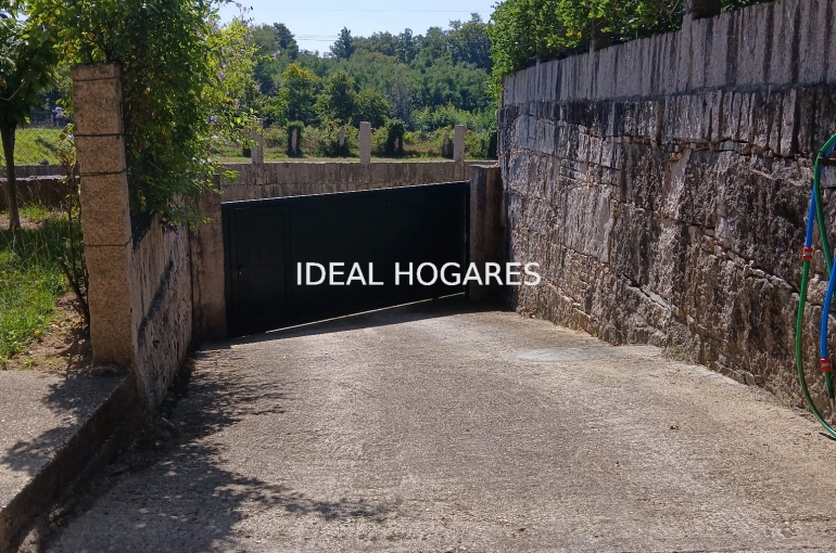 Vivienda-Casa-CHALET CON TERRENO Y GRAN POTENCIAL EN E 33