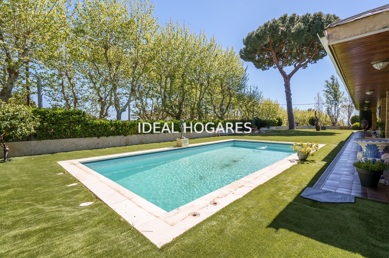 Vivienda-Casa-VILLA DE ESTILO INGLÉS EN TIANA, DONDE E 4