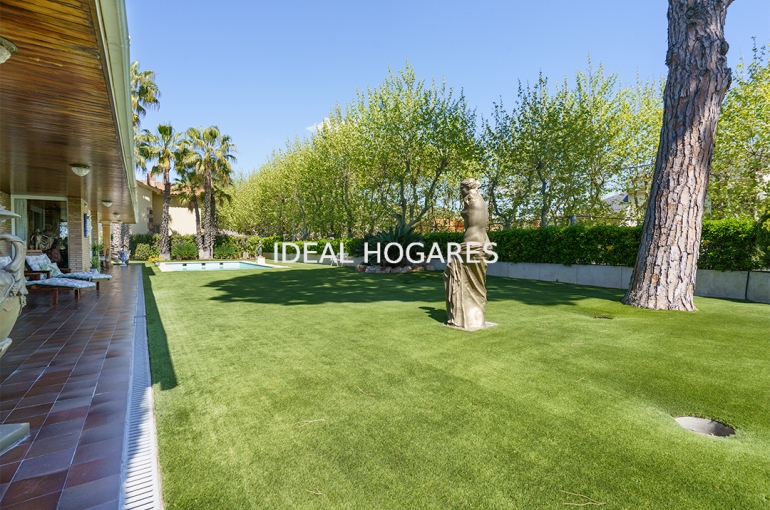 Vivienda-Casa-VILLA DE ESTILO INGLÉS EN TIANA, DONDE E 11