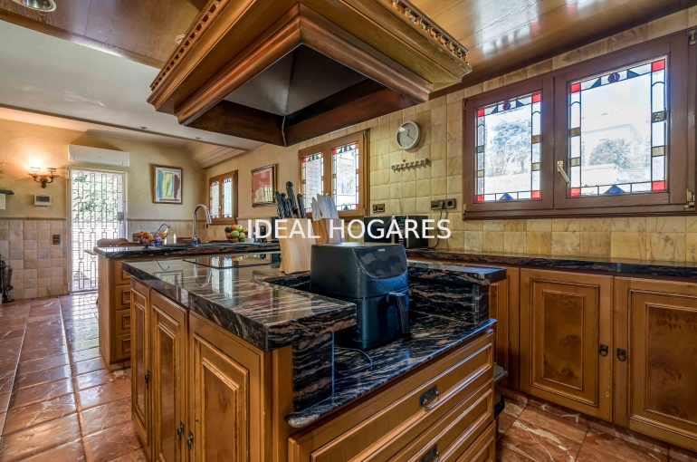 Vivienda-Casa-VILLA DE ESTILO INGLÉS EN TIANA, DONDE E 27