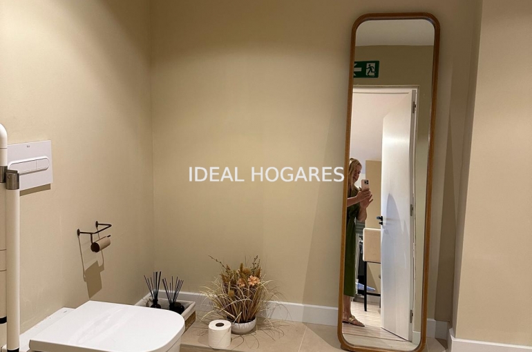 Local comercial-Local comercial-LOCAL EN BARCELONA CON LICENCIA DE ESTET 7