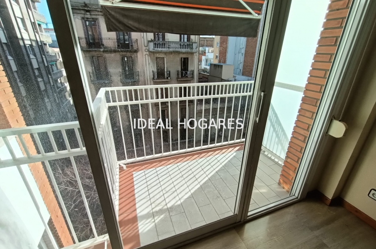 Vivienda-Piso-PISO LUMINOSO CON ORIENTACIÓN SUR JUNTO  2