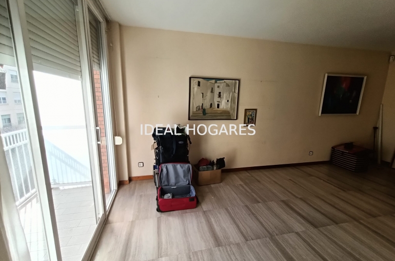 Vivienda-Piso-PISO LUMINOSO CON ORIENTACIÓN SUR JUNTO  8