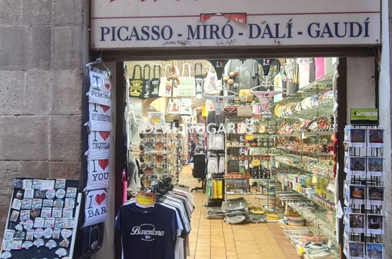 Negocio-Tienda-**LOCAL COMERCIAL EN TRASPASO CON DOBLE  11