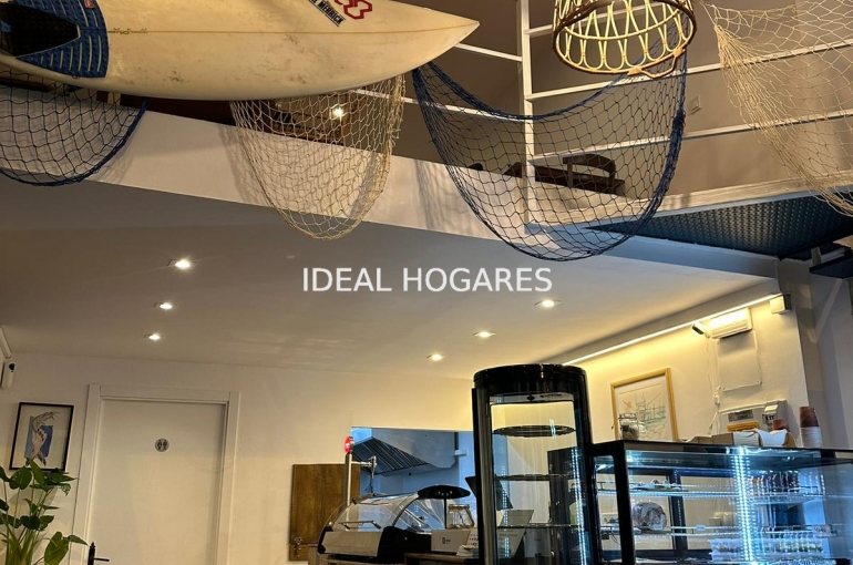 Negocio-Bar-**TRASPASO LOCAL DE RESTAURACIÓN C2 CON  5